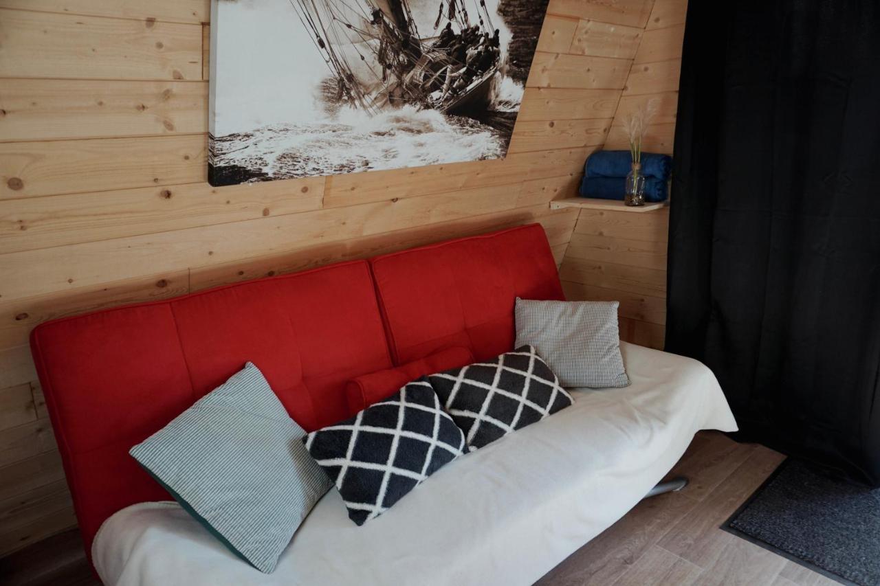 Le Chalet Tipi Avec Jacuzzi Et Jardin Troyes Luaran gambar